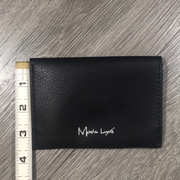 Mode Lux Black Envelope Style Card Holder - Picture 6 of 7